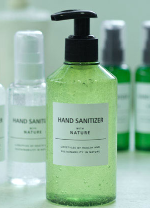 Hand sanitizer - This time, I'm going to make a hand sanitizer using aloe vera gel. In the last 2 years, there have been a lot of people who care about washing due to corona. I always buy and use commercial products, but in fact, detergents are simple to make. It's not just about washing, it's also good for moisturizing by using glycerin and aloe vera gel. I will tell you the recipe I make and use.
